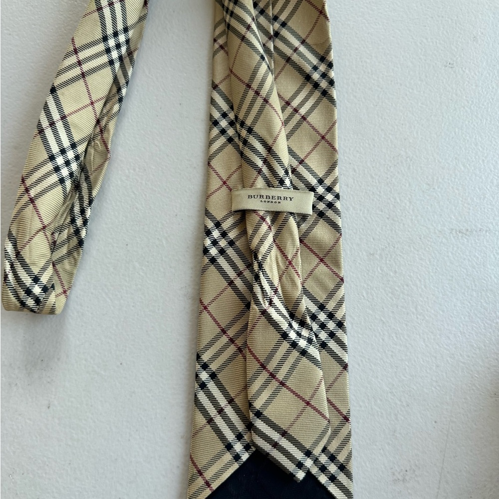 Burberry Beige Checkered Tie - Picture 4 of 6